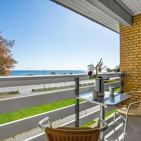 Apartment 1 Bedroom In Allinge-Sandvig
